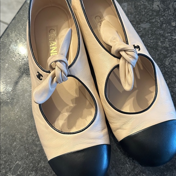 Stunning lamb leather Chanel ballet flats authentic - Picture 3 of 8